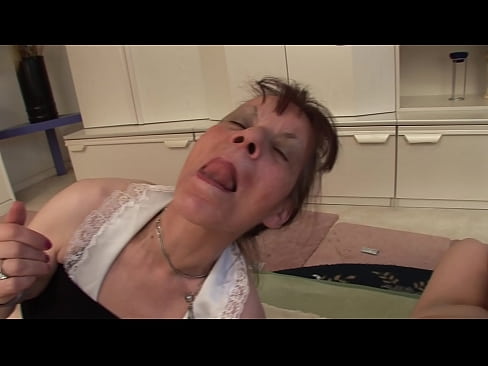 ❤️ Du dapîr û bapîrekî wan sê kes in ️❌ Vîdyoya anal li ku.eviewporn.ru